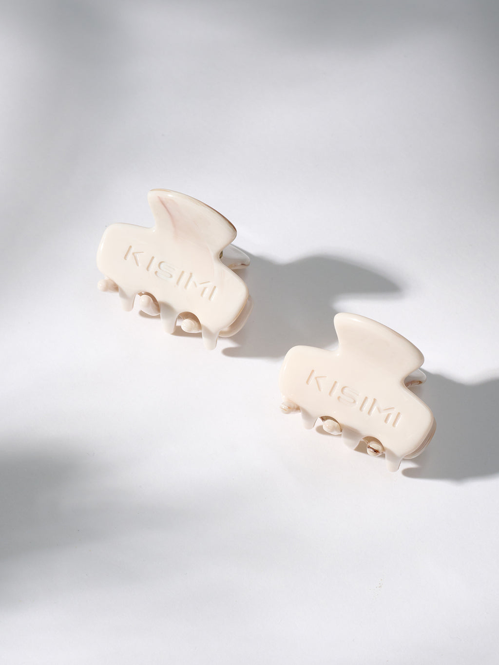 Unique claw clip "S"