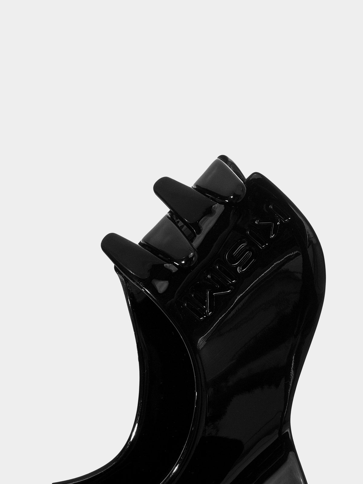 Monochrome claw clip "L"