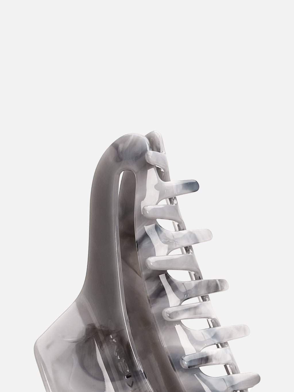Unique claw clip "L"